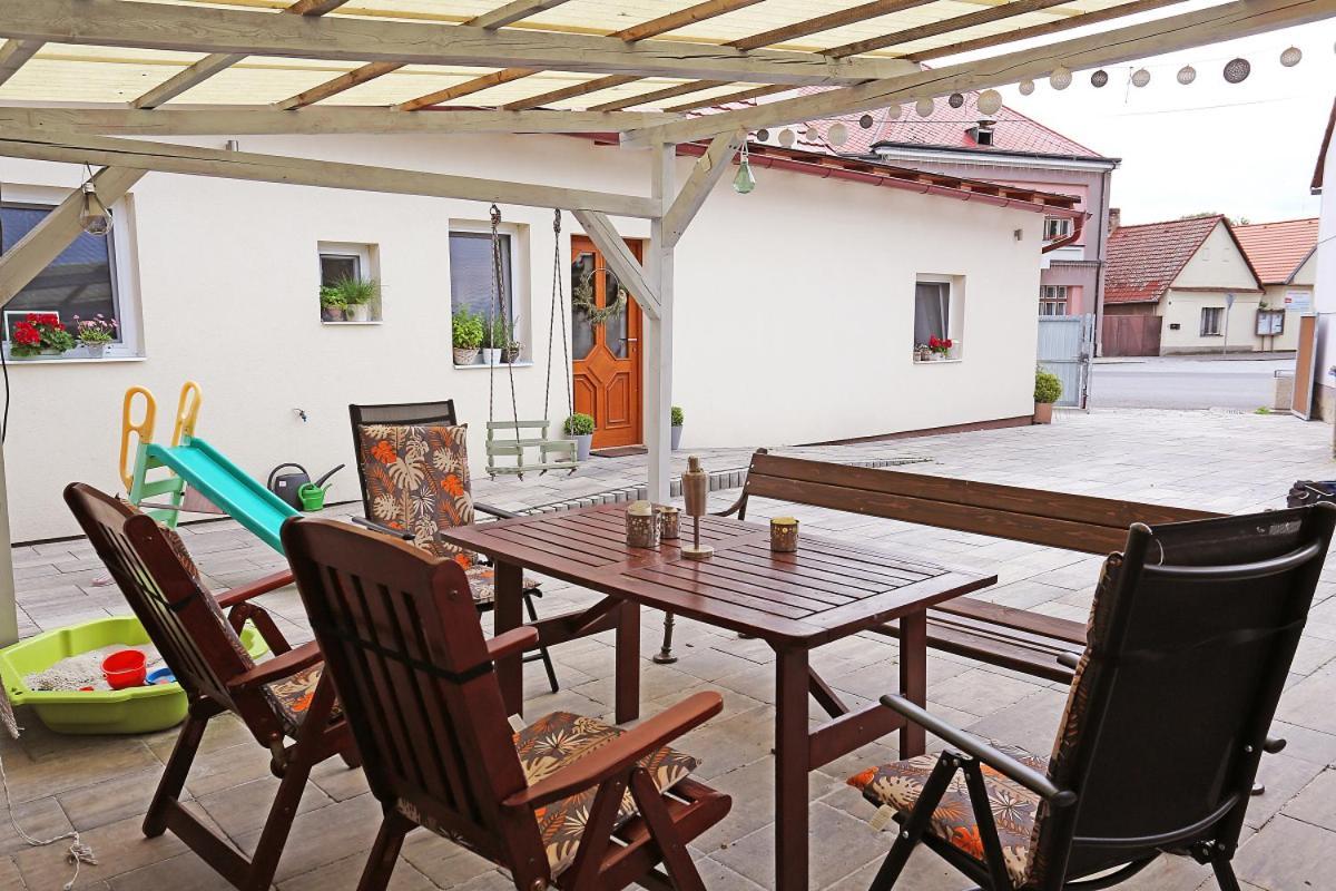 Villa Husovka No135 Libice nad Cidlinou Esterno foto